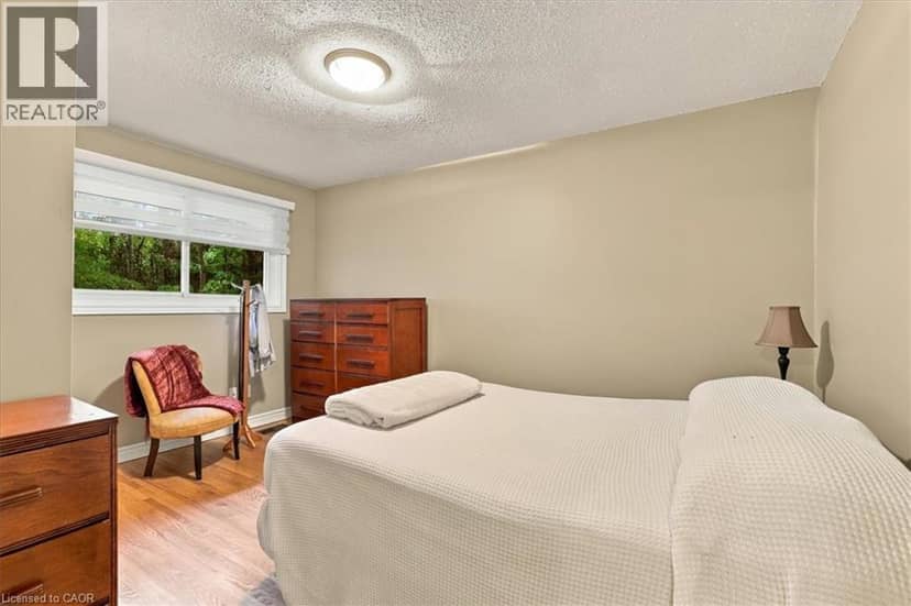 80 CHURCHILL Drive — photo 19 of 40