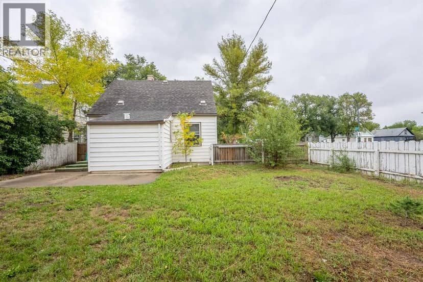 502 12 Street N — photo 31 of 36