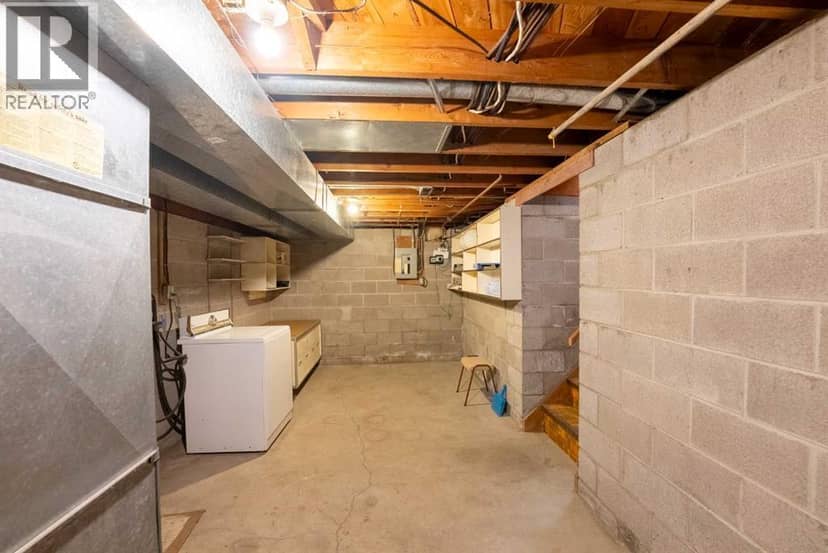 502 12 Street N — photo 27 of 36