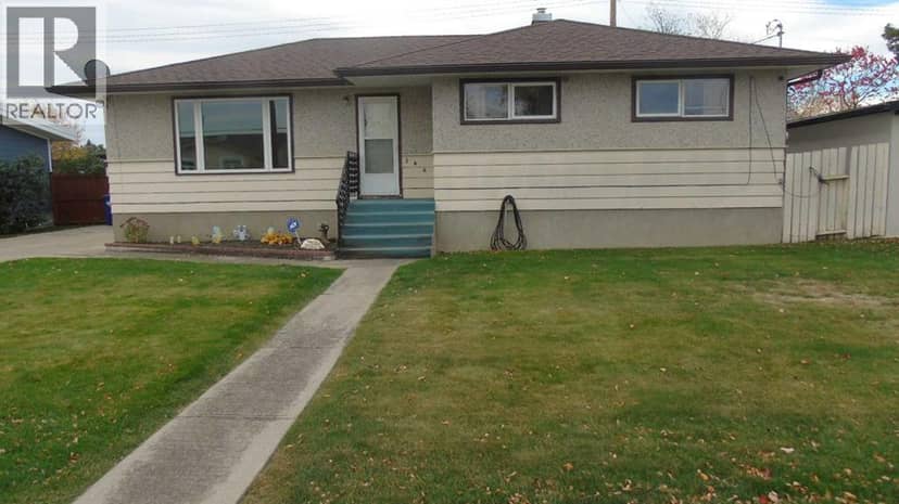 546 21 Street, Fort Macleod