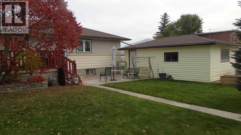 546 21 Street — photo 27 of 30