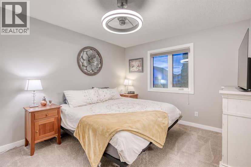 119 Stonegate Crescent NW — photo 19 of 40