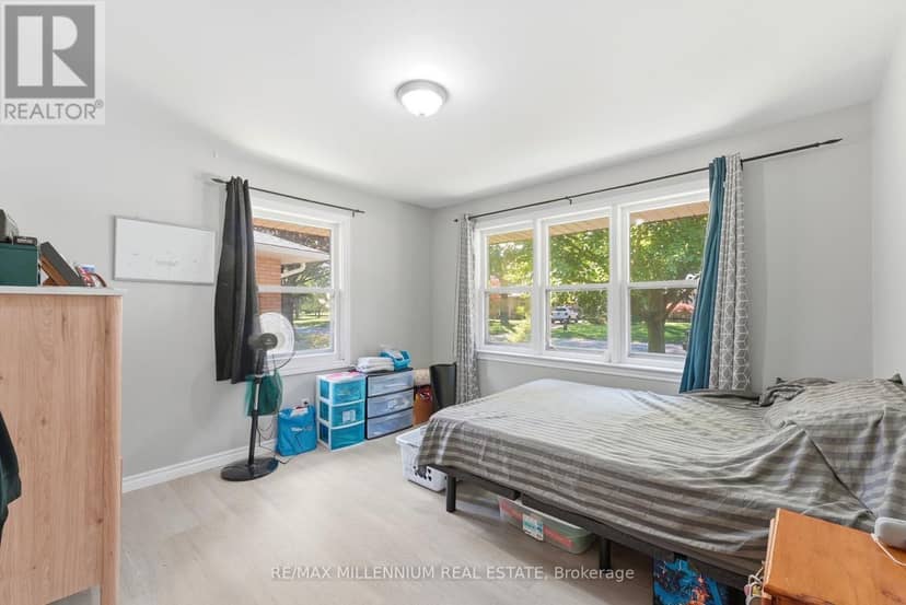 22 Montgomery Road — photo 17 of 40