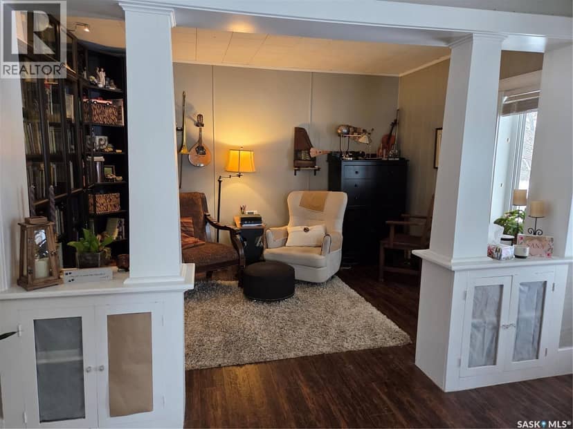 213 First AVENUE N, Hyas, photo 4