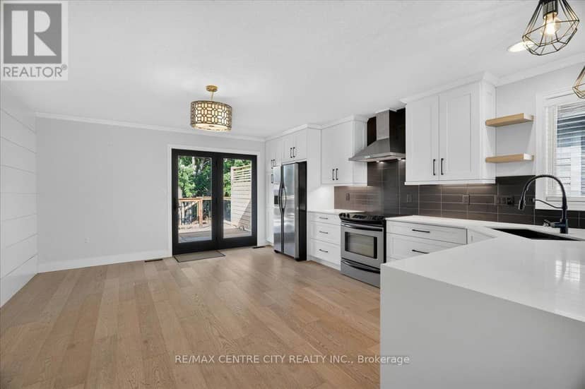 59 Bridle Path — photo 10 of 40