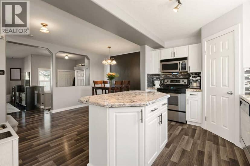 310 Coventry Road NE — photo 11 of 22