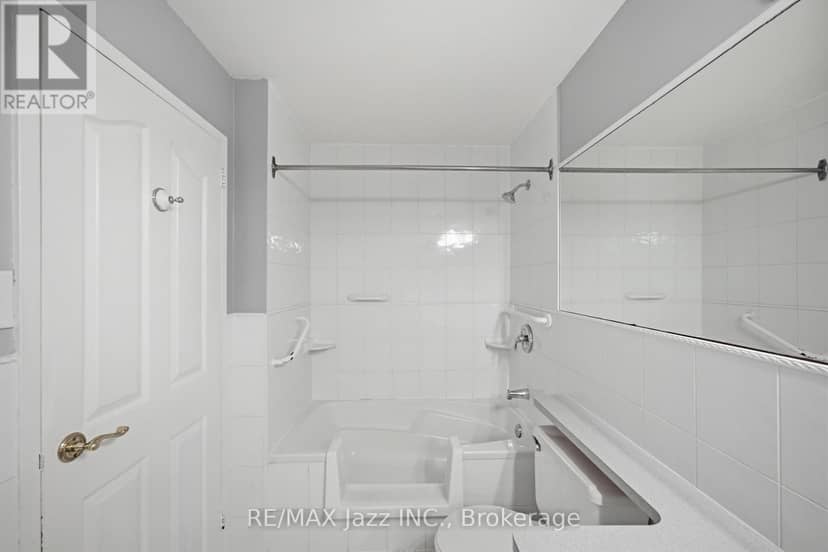 38 - 120 Ling Road — photo 23 of 35