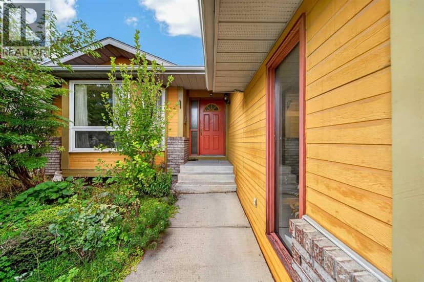 580 Sunmills Drive SE, Calgary, photo 3