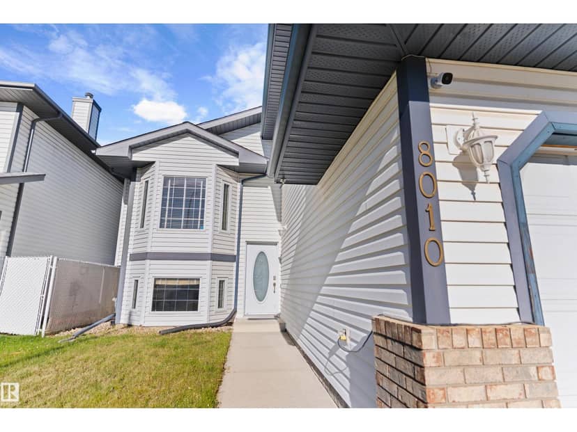 8010 166A AV NW, Edmonton, photo 2