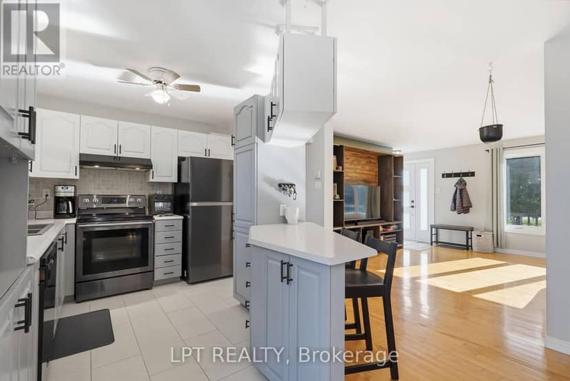481 Greenlane Road — photo 9 of 40