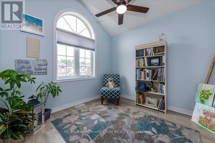 27 Blanchard Crescent — photo 13 of 19