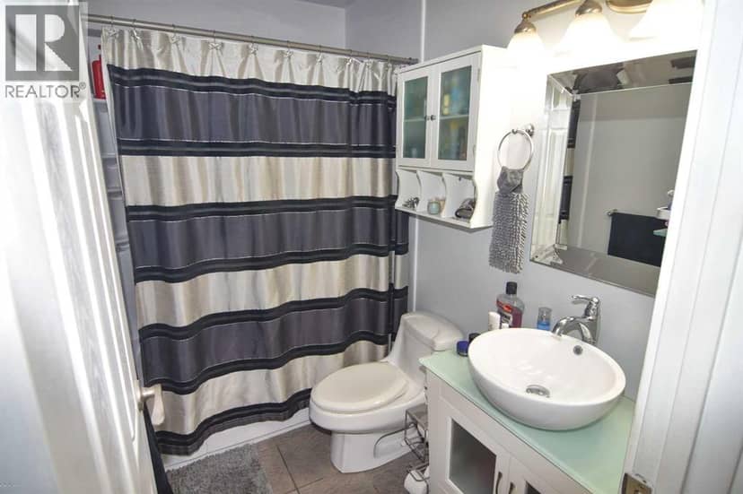 100 Coach Manor Rise SW — photo 17 of 27