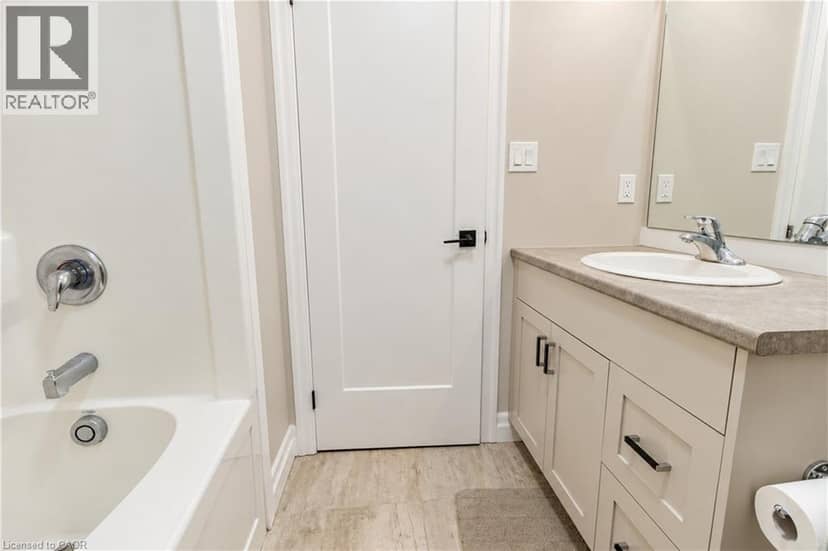 60 LARK Street — photo 18 of 37