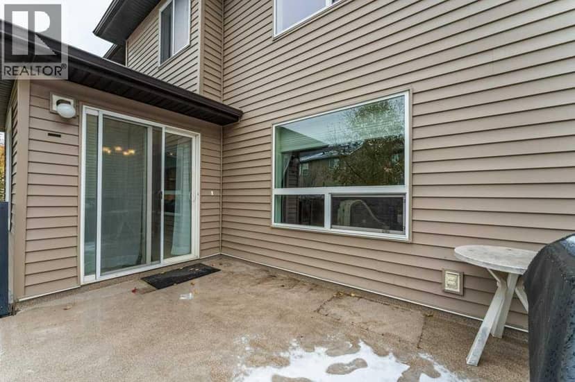 19 Silverado Skies Bay SW — photo 31 of 35