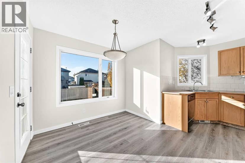 531 Stonegate Road NW — photo 10 of 40