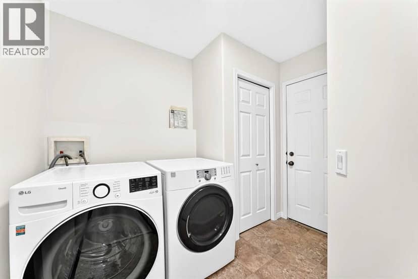 531 Stonegate Road NW — photo 21 of 40