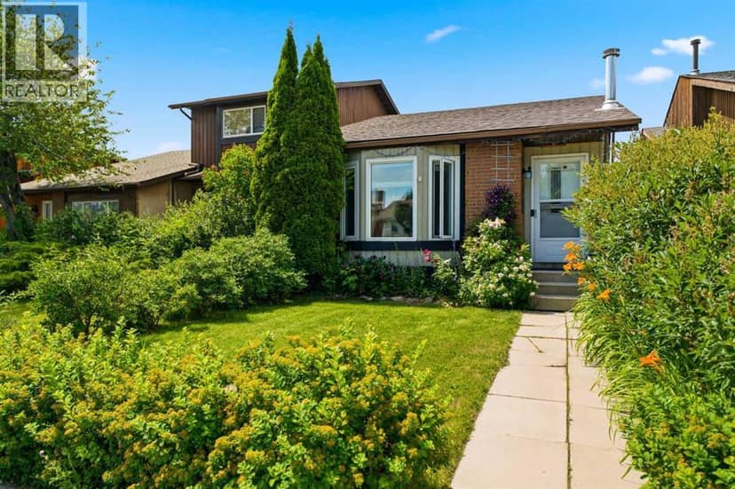 4227 49 Street NE, Calgary, photo 2