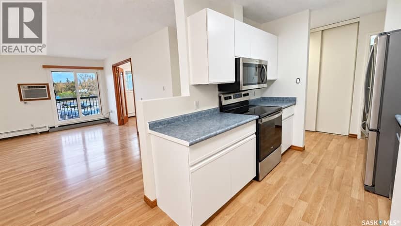 216 3420 Park STREET, Regina, photo 3