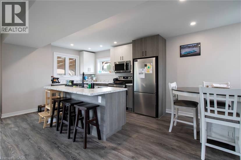 9 BRIDGE Street — photo 11 of 28