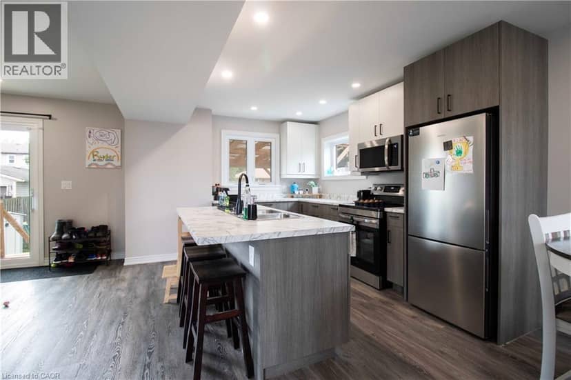 9 BRIDGE Street — photo 10 of 28