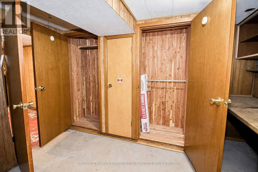 490 Niagara Street — photo 30 of 40