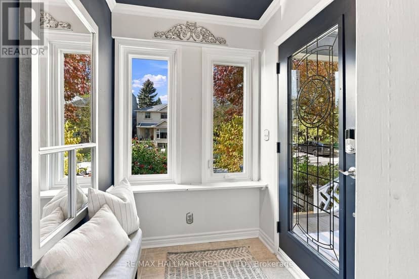 55 Waverley Road, Toronto, photo 3