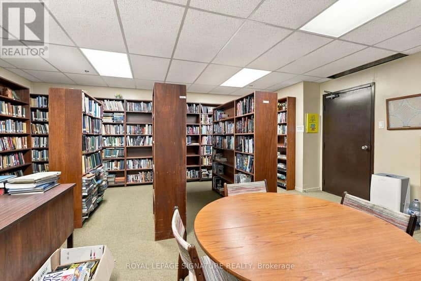 5-410 - 50 Old Kingston Road — photo 26 of 32