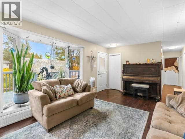 29 10th Avenue, Whitehorse, photo 8