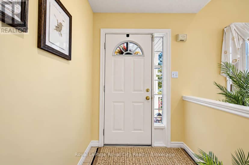 91 Harper Crescent, Centre Wellington, photo 7