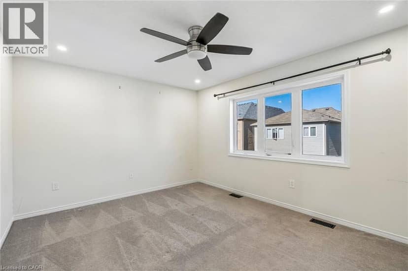 16 ALEXANDRA Drive — photo 18 of 40