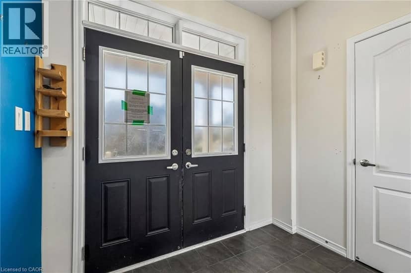 16 ALEXANDRA Drive, Thorold, photo 2