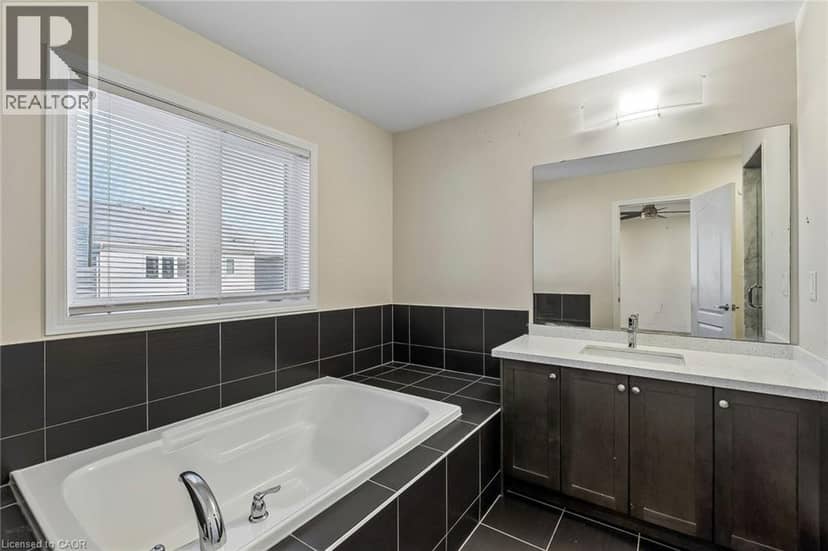 16 ALEXANDRA Drive — photo 20 of 40