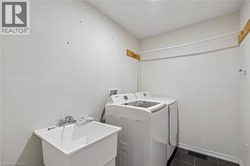 16 ALEXANDRA Drive — photo 27 of 40