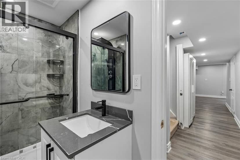 16 ALEXANDRA Drive — photo 36 of 40