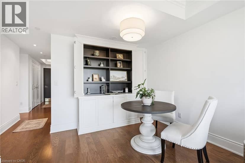 3500 LAKESHORE Road W Unit# 711 — photo 11 of 40