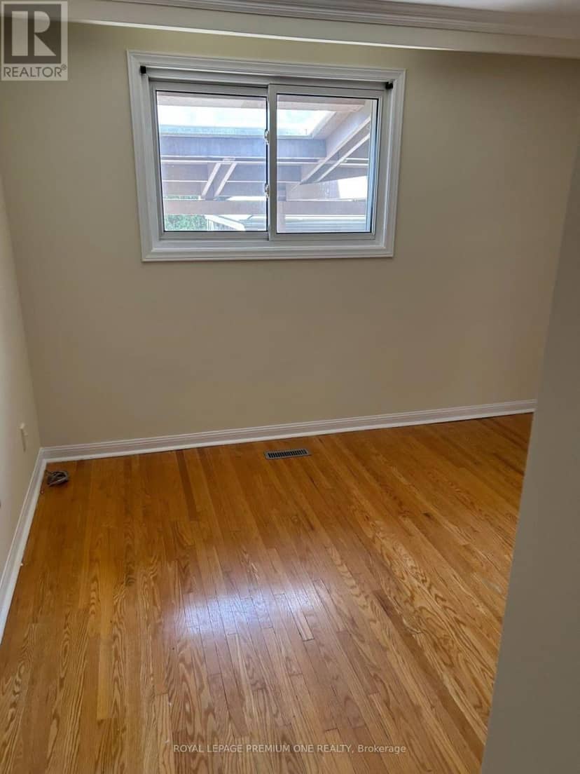 36 Windsor Road — photo 18 of 38