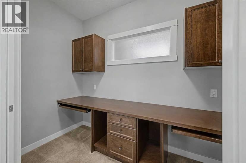 604 Midtown Place SW — photo 13 of 40
