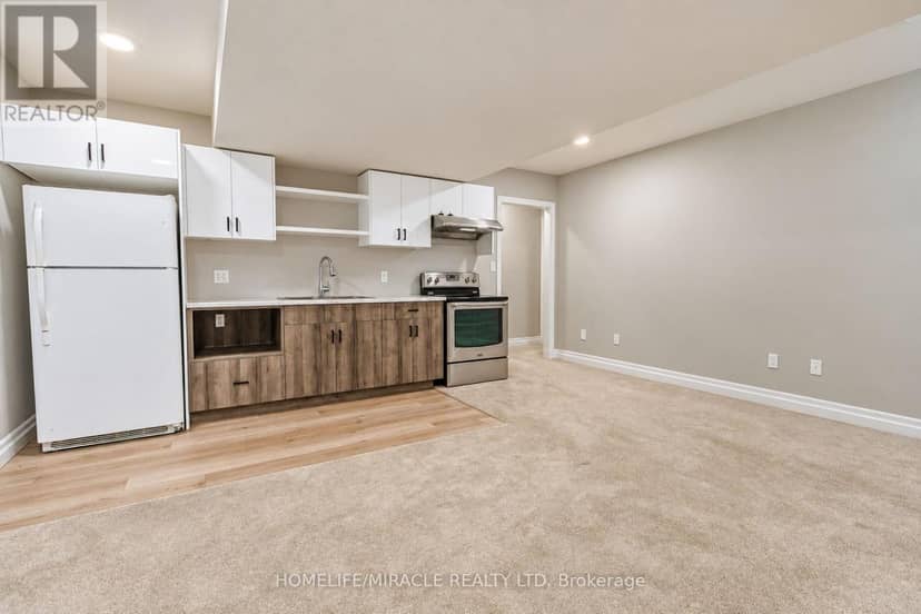 60 Lark Street — photo 25 of 38
