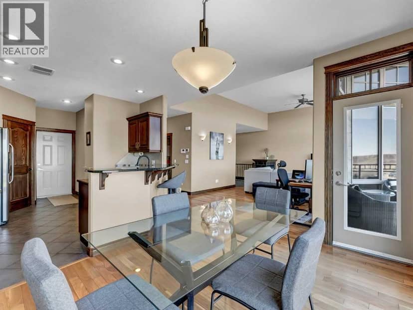 16 Palisades Mews NE — photo 10 of 39