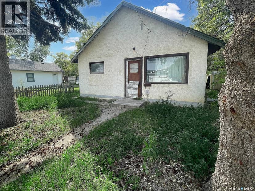 34 14th AVENUE SE, Swift Current, photo 2