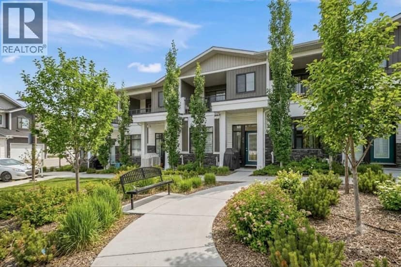 210 Crestbrook Common SW, Calgary, photo 2
