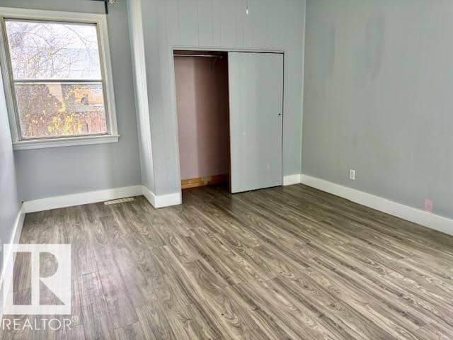 5042 49 AV — photo 11 of 27