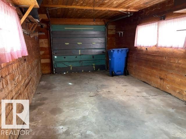 5042 49 AV — photo 25 of 27