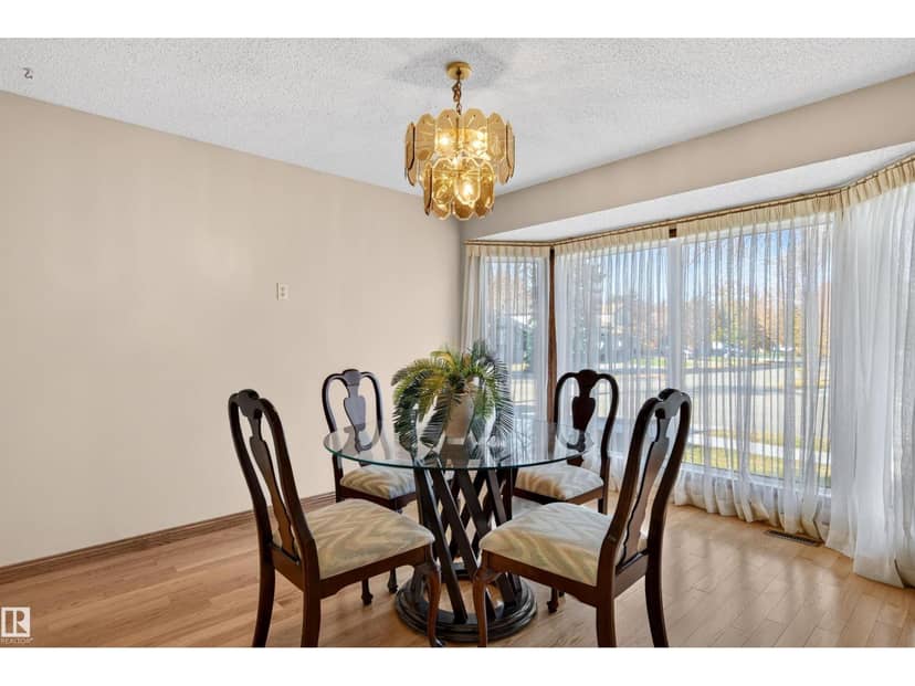 7 Langholm Dr, St. Albert, photo 8