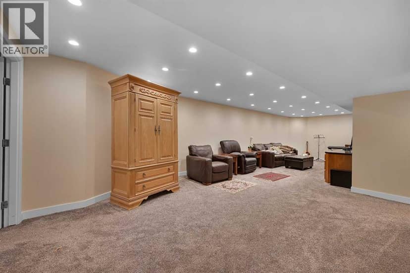 80 Edforth Way NW — photo 23 of 38
