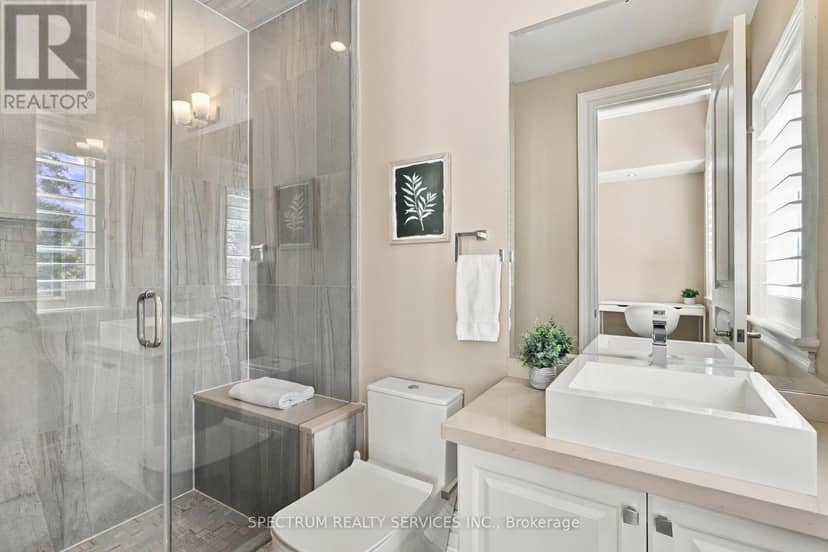 223 Lennox Avenue — photo 35 of 40