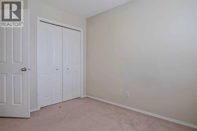 161 Saddlecrest Close NE — photo 23 of 40