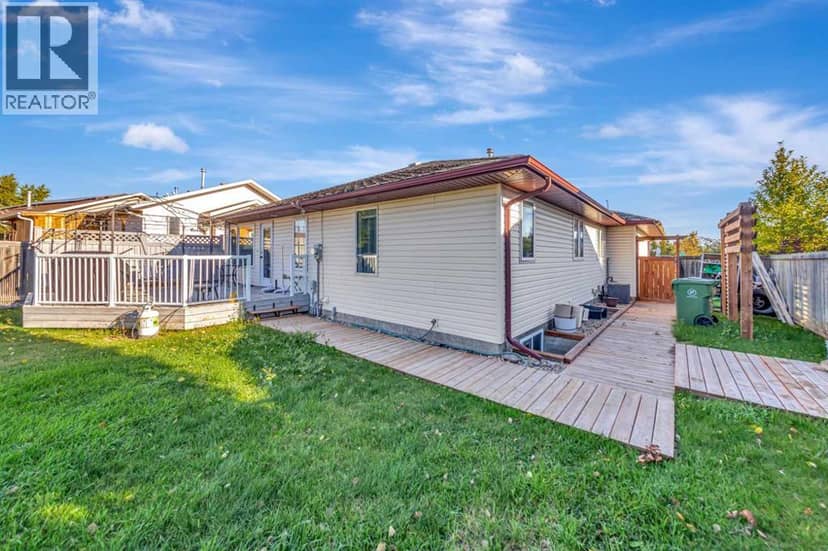 6501 39 Street — photo 26 of 32