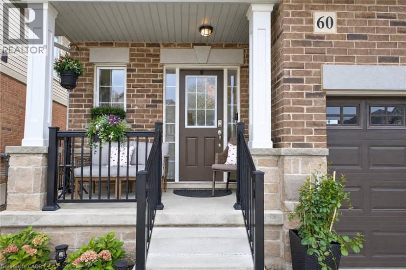 60 STARLING Drive, Hamilton, photo 2