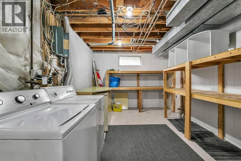 5820 Dalmead Crescent NW — photo 39 of 40